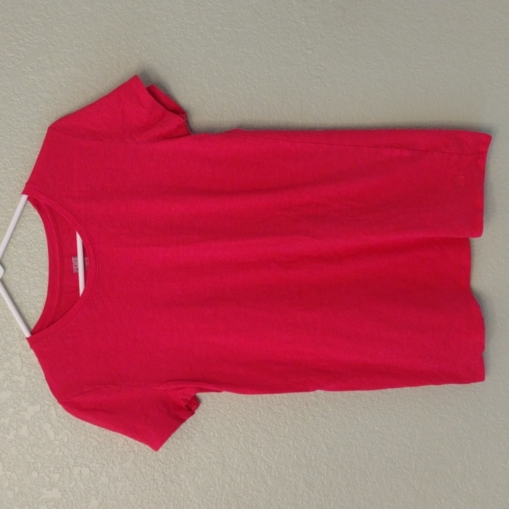 PINK Victoria's Secret Red Women's Tee Shirt